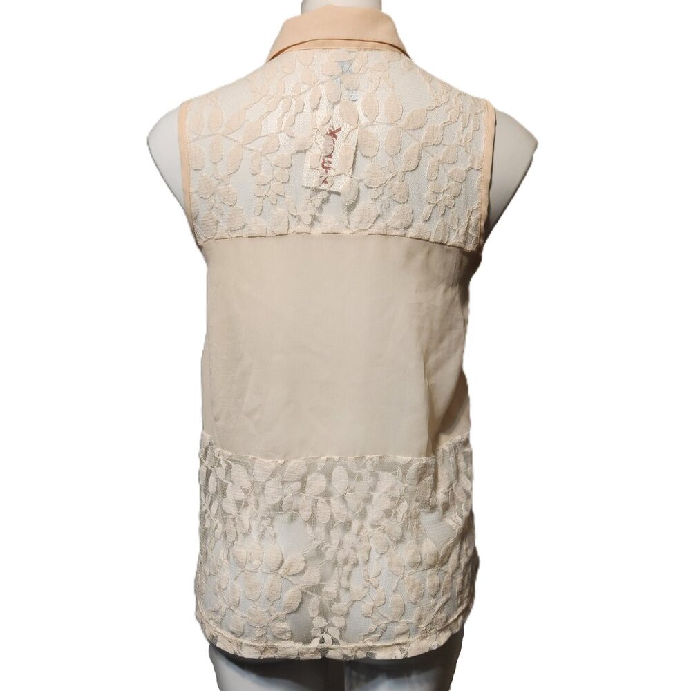 ❤️ 4/$20 NWT Event sleeveless top Women's medium button-up lace tank top Light - Picture 8 of 12